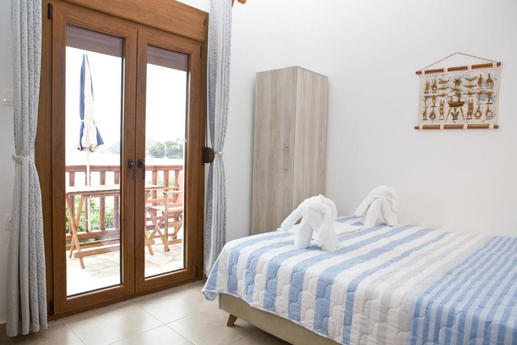 <p>Μεζονέτα νούμερο ένα</p>