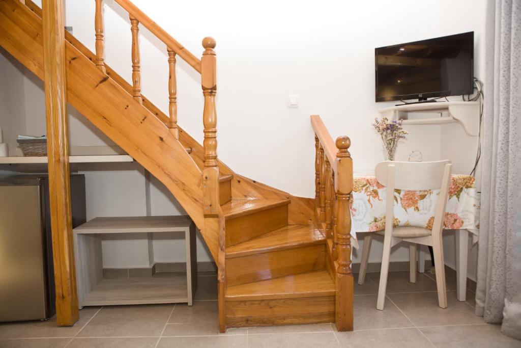 <p>Μεζονέτα νούμερο δύο</p>